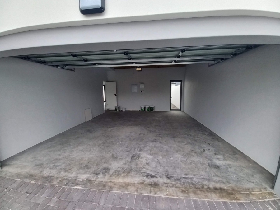 5 Bedroom Property for Sale in Sandown Western Cape